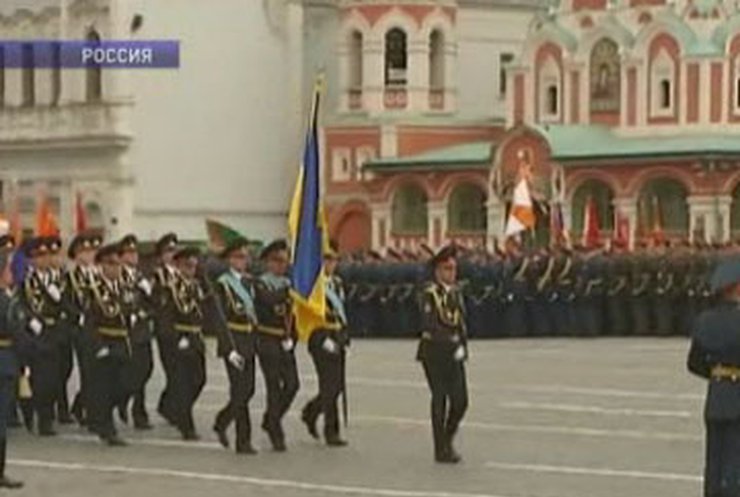 В Киеве и Москве прошли генеральные репетиции парадов