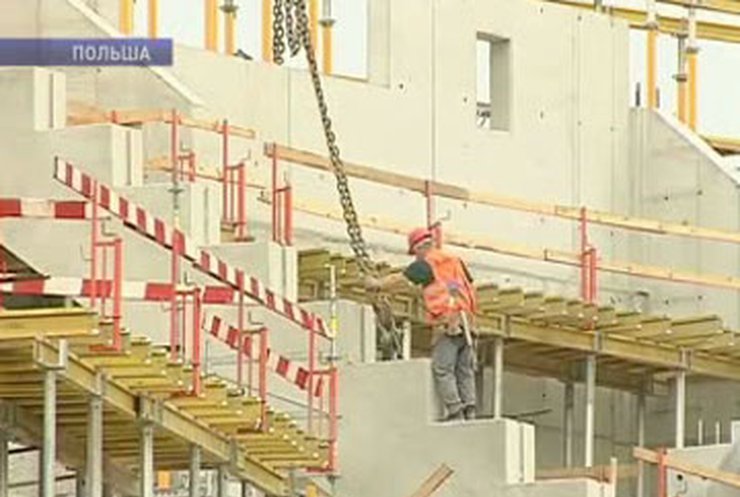 Украина и Польша пока не готовы к Евро-2012