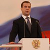 "Коммерсантъ": Дмитрий Медведев долетит до середины Днепра