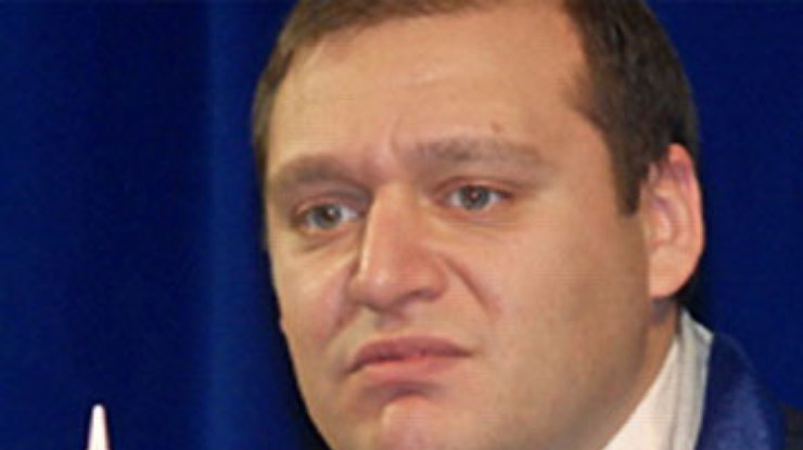 Добкин пригрозил наказать "псевдоэкологов" за "провокацию" в парке