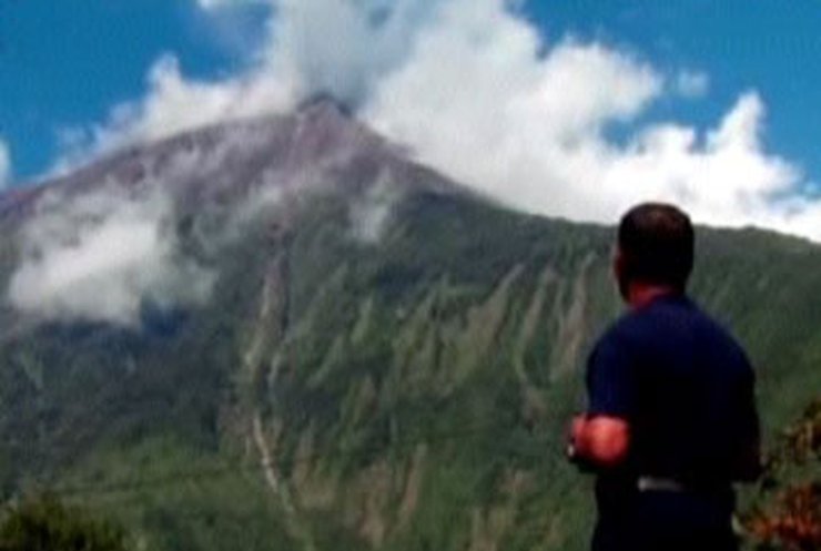 В Гватемале извергается вулкан