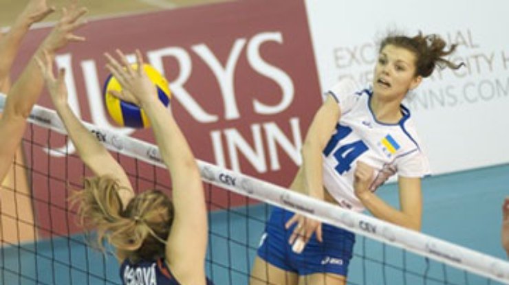Украинки пробились на чемпионат Европы по волейболу