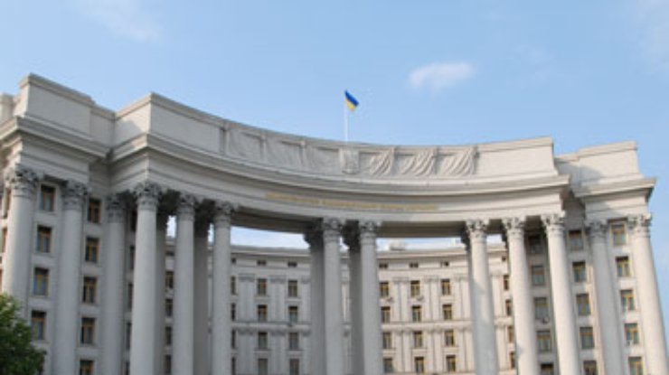 МИД объяснил, почему Украине не нужно в НАТО
