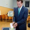 Шварценеггер испортил бюллетень на выборах