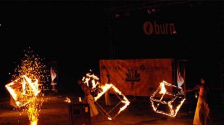 Сегодня в Киеве откроется "Kiev Fire Fest - 2010"