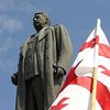 В Грузии демонтировали еще один памятник Сталину