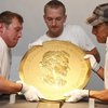Самую большую золотую монету продали за 3 миллиона евро