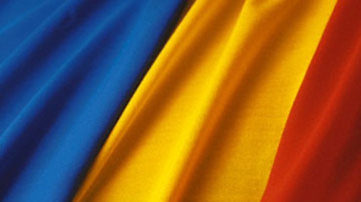 В Черновцах раздают румынские паспорта