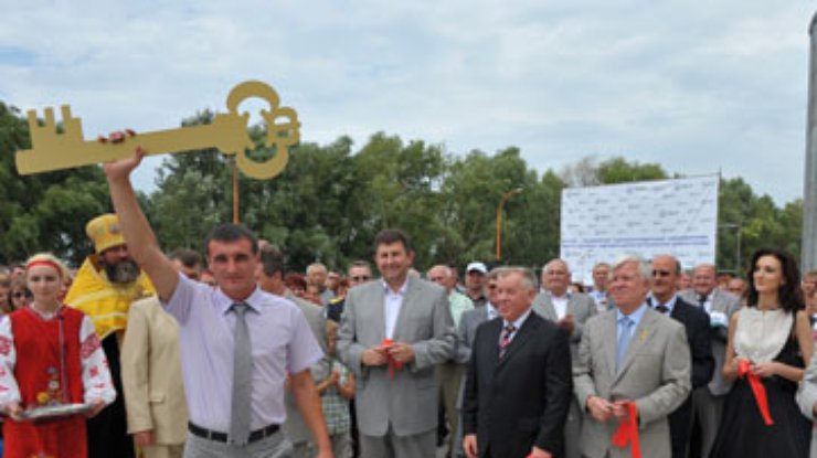 Предприятие "Нибулон" открыло третий терминал на Днепре