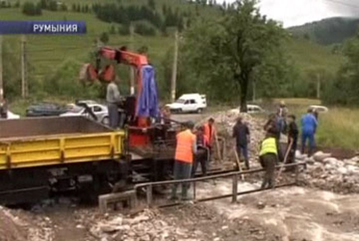 В Румынии эвакуируют пострадавших от наводнения
