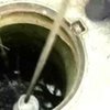 Во Львове парня 4,5 часа гоняло по канализации