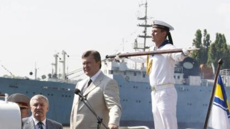 Украина обязательно будет строить корветы - министр обороны