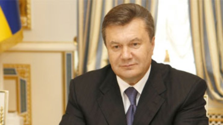 Янукович разрешит НБУ тратить золотовалютный резерв