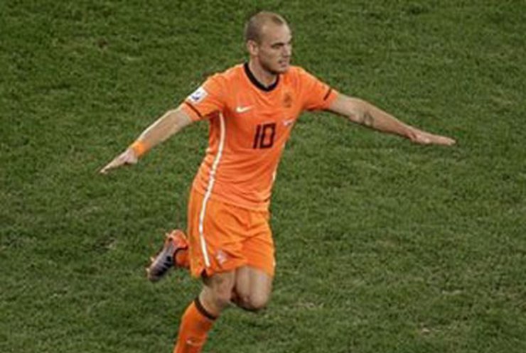 Голландия стала первым финалистом ЧМ-2010