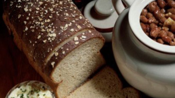 Черный хлеб и гречка сохранят зрение до старости