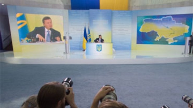 "Репортеры без границ": В Украине недопустимо слиты политика и СМИ
