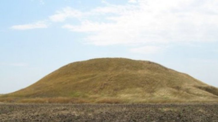 В Запорожской области спасают скифские курганы от распашки