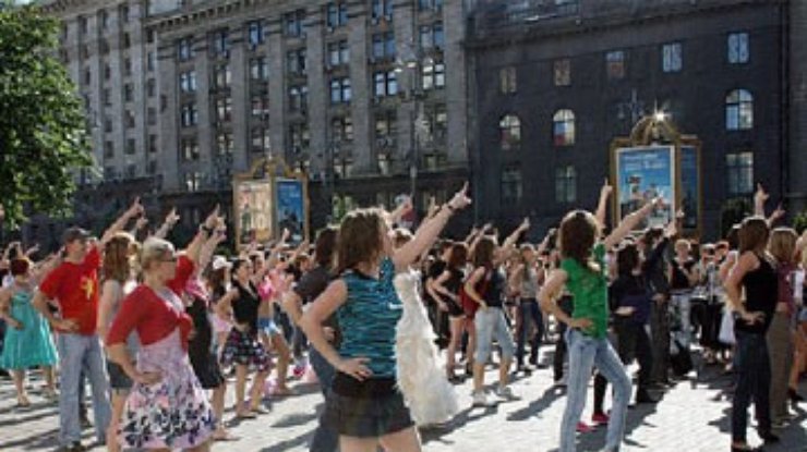 На выходных Киев заполонят флешмоберы