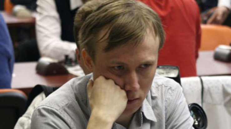 Пономарев сохраняет лидерство в Дортмунде