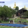 Завтра на одной сцене выступят рок-музыканты и богословы