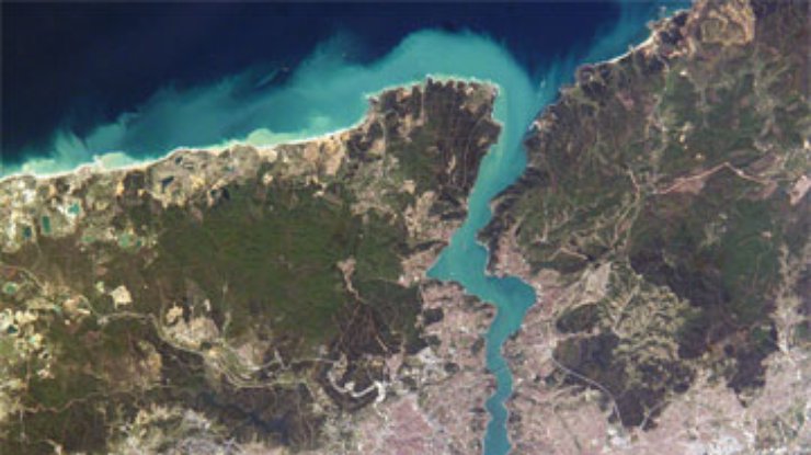 На дне Черного моря нашли единственную в мире подводную реку