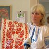 Мастера петриковской росписи провели мастер-класс в Киеве