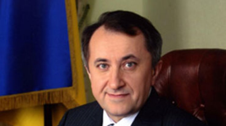 Прокуратура и КРУ взялись за Данилишина - СМИ