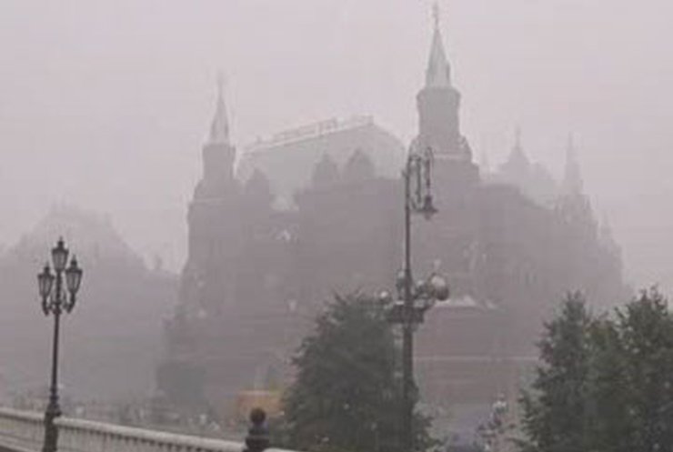 Пожары продолжают бушевать в России