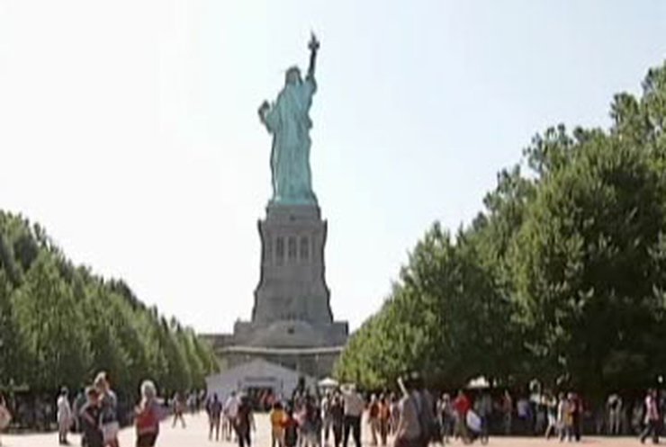 126 лет назад в США началось возведение статуи Свободы