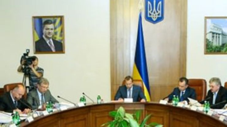 Кабмин отложил введение квот на экспорт зерна