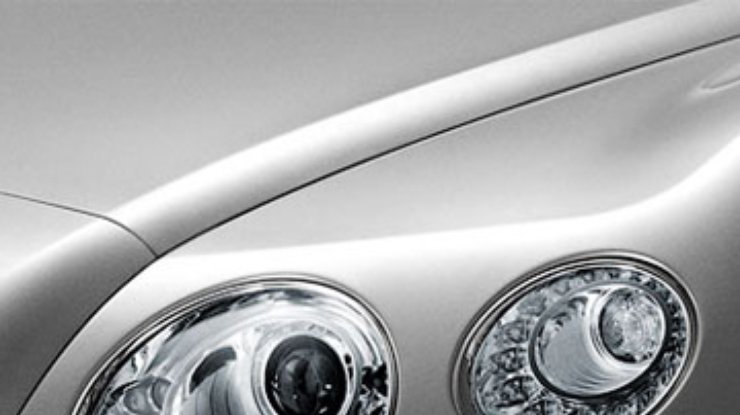 Bentley показала фрагменты нового купе Continental GT