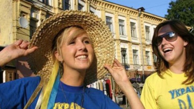 Все больше жителей Украины говорят на украинском языке