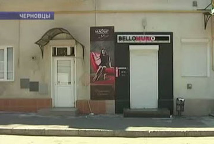 В Черновцах ищут мужчину, открывшего стрельбу в магазине