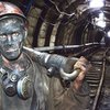 Янукович присвоил звание Героя Украины трем шахтерам