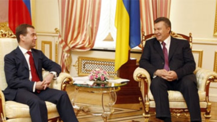 Янукович не боится сближаться с Россией