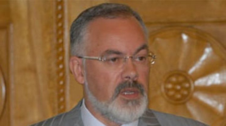 Табачник меняет систему обучения школьников и студентов