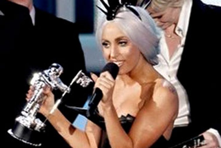 Леди Гага стала триумфатором MTV Video Music Awards