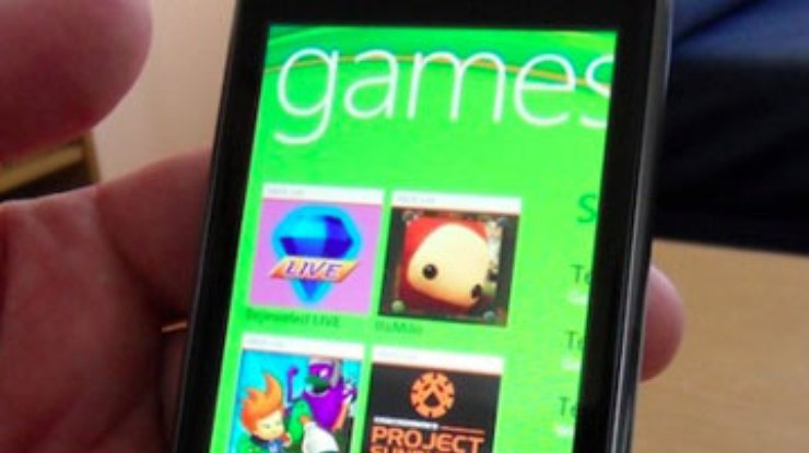 Владельцам смартфонов на базе ОС Windows Phone 7 предложат 50 игр