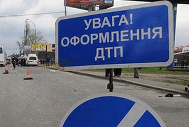 В ДТП на Харьковщине погибли 6 и травмированы 7 человек