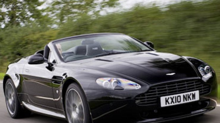 Aston Martin представила облегченную версию родстера V8 Vantage