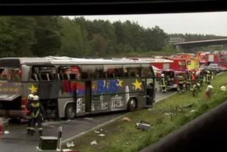 15 польских туристов остаются в больницах Германии после страшного ДТП