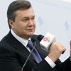 Янукович пообещал повысить авторитет учителей