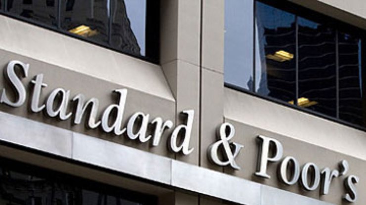 S&P: Дефицит госфинансов Украины к концу года составит 40% ВВП