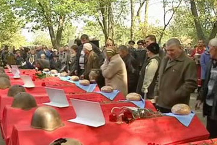 Поисковики центра "Бастион" нашли в Запорожской области братскую могилу