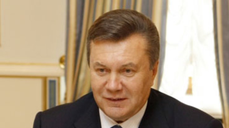 Разрешительная система до конца года сократится на 92% - Янукович