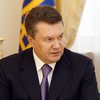 Янукович потребовал от Азарова отмены платных услуг в вузах