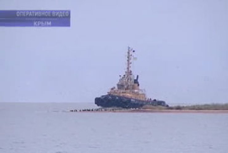 В Крыму продолжают искать членов экипажа затонувшего сухогруза