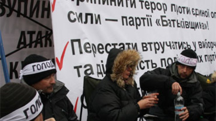 Участница голодовки под ЦИК госпитализирована