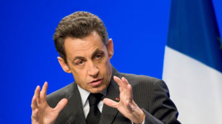 Саркози: Протесты не помешают провести пенсионную реформу
