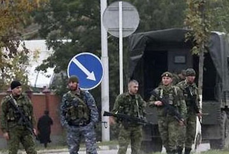 Жертвами атаки на парламент Чечни стали 3 человека, более 15 ранены